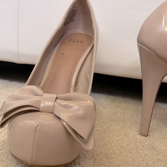 Beige/cream high heels - Picture 2 of 7